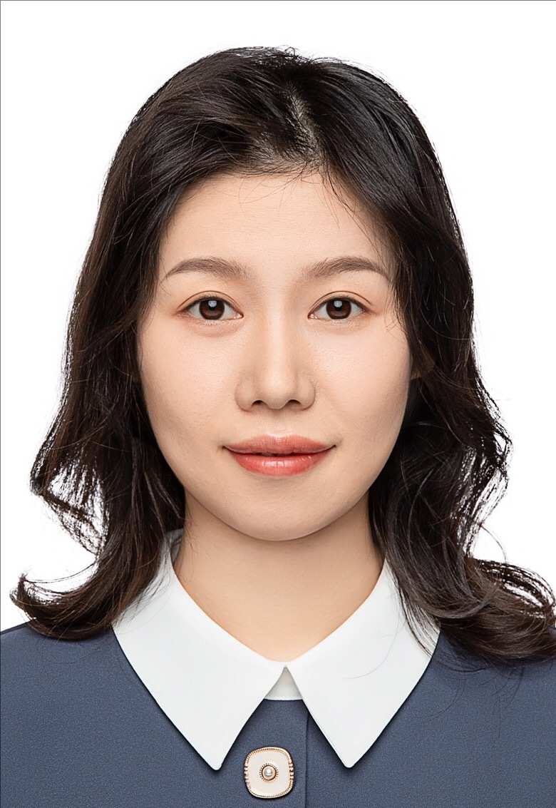 丁滟湫(讲师,硕士,经济师,证券从业资格)
